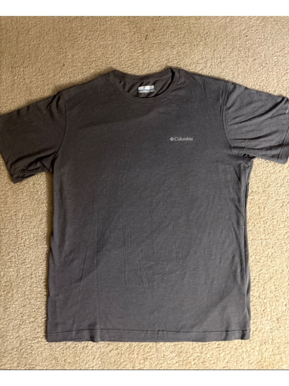 Columbia Men’s Short Sleeve Tee — Charcoal